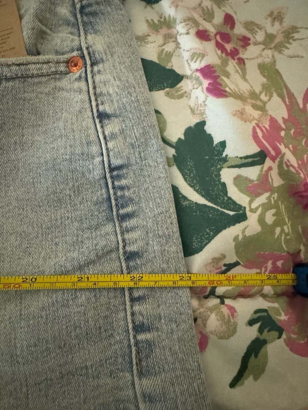 Levi's Mid Rise Boyfriend Stellar Stretch Jeans Size 20W - Picture 7 of 7
